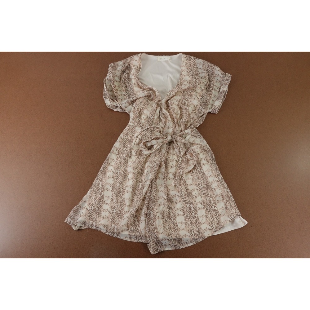 All In Favor Women's XS Beige Snake Print Short Sleeve V Neck Wrap Dress New